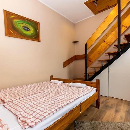 Csillagtura Panzio Bed & Breakfast Eger Exterior foto