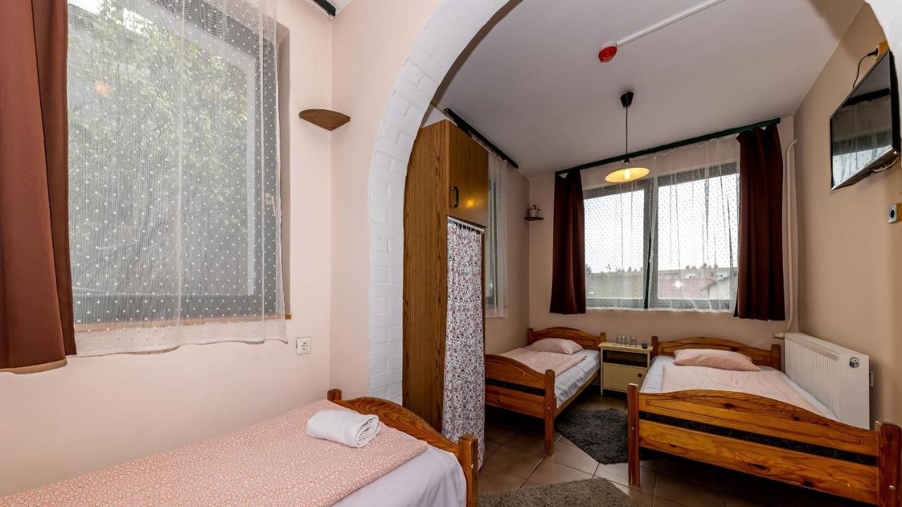 Csillagtura Panzio Bed & Breakfast Eger Exterior foto