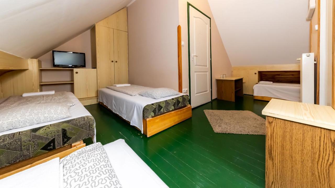 Csillagtura Panzio Bed & Breakfast Eger Exterior foto