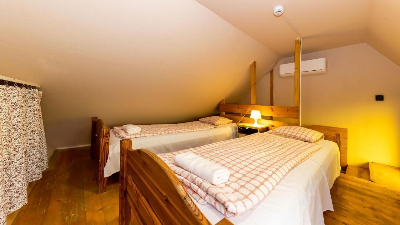 Csillagtura Panzio Bed & Breakfast Eger Exterior foto