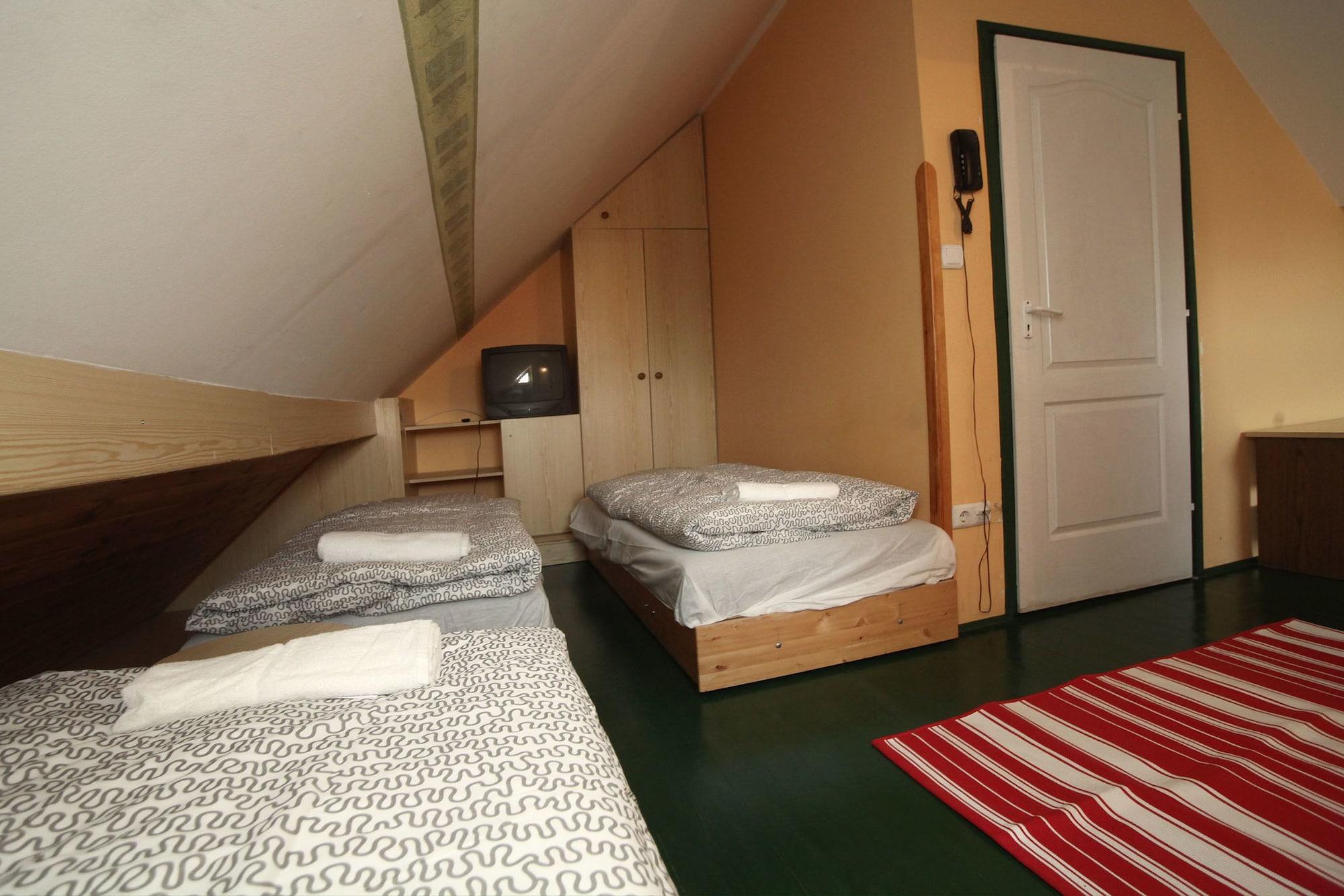 Csillagtura Panzio Bed & Breakfast Eger Exterior foto