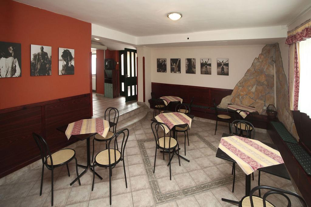 Csillagtura Panzio Bed & Breakfast Eger Exterior foto