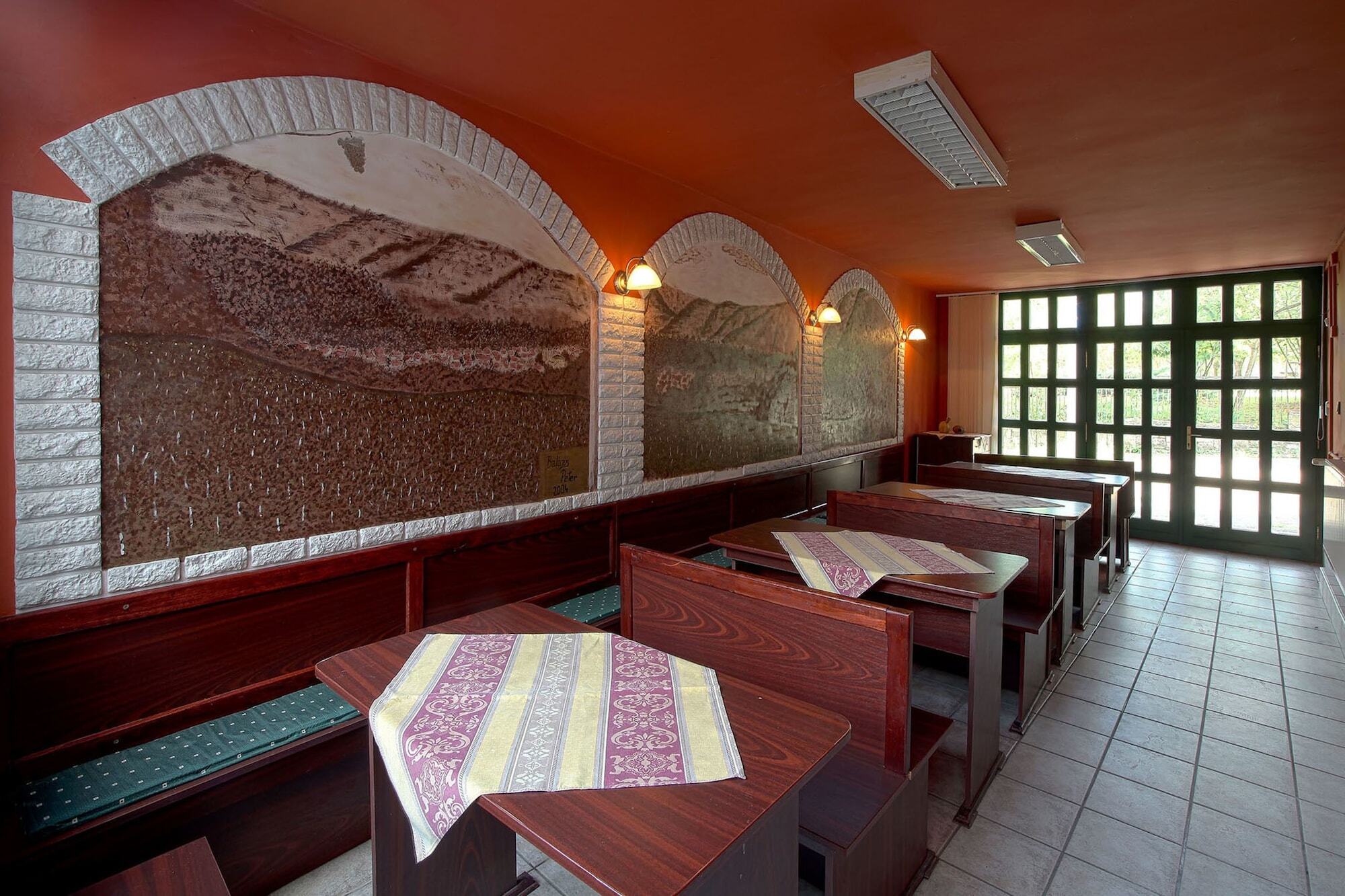 Csillagtura Panzio Bed & Breakfast Eger Exterior foto